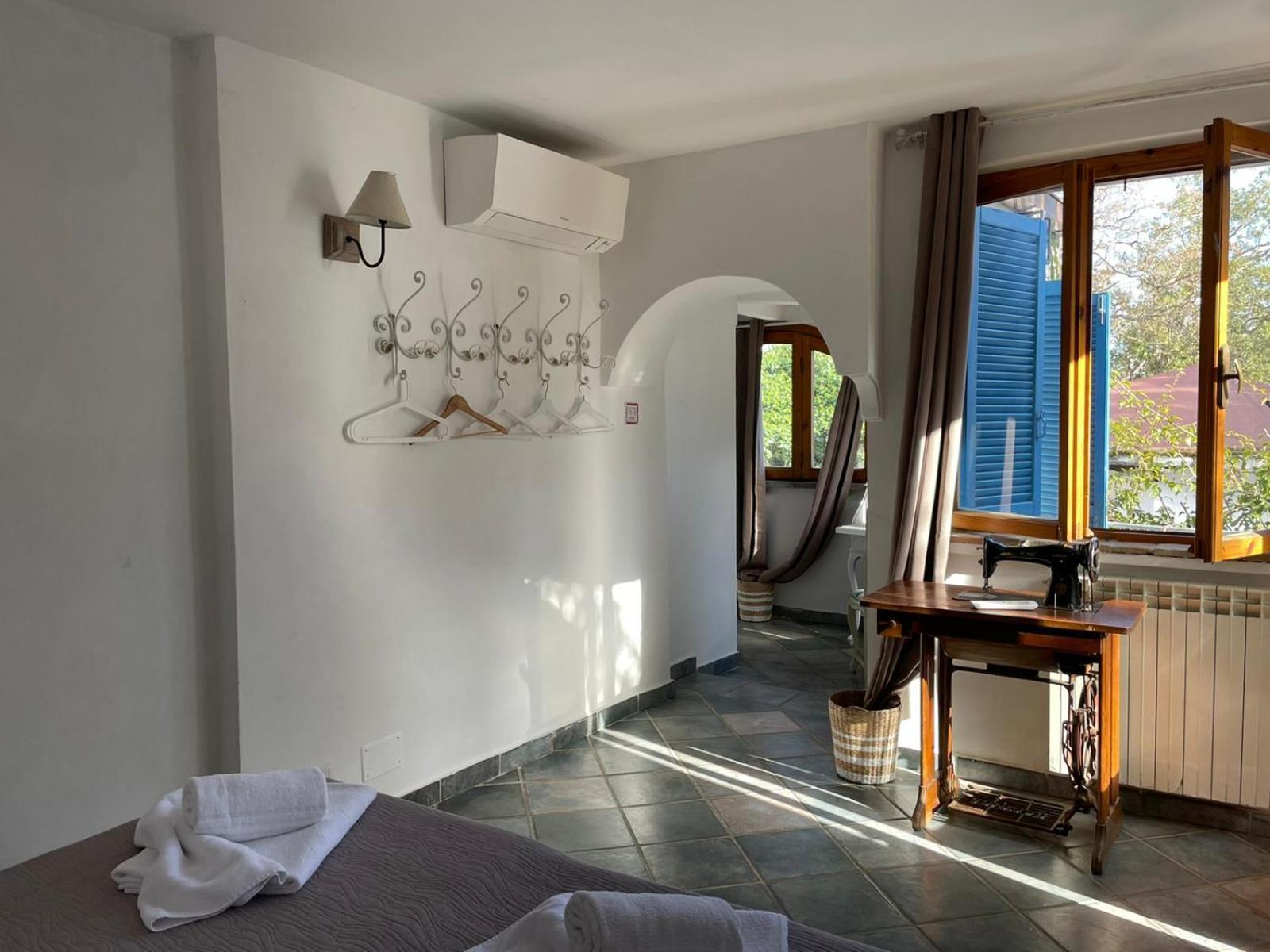 Baia D'Oro Hotell Sabaudia Exteriör bild
